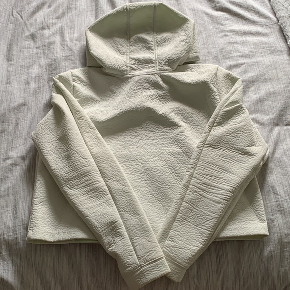 Nike Pullover Hoodie - Picture 4 of 6